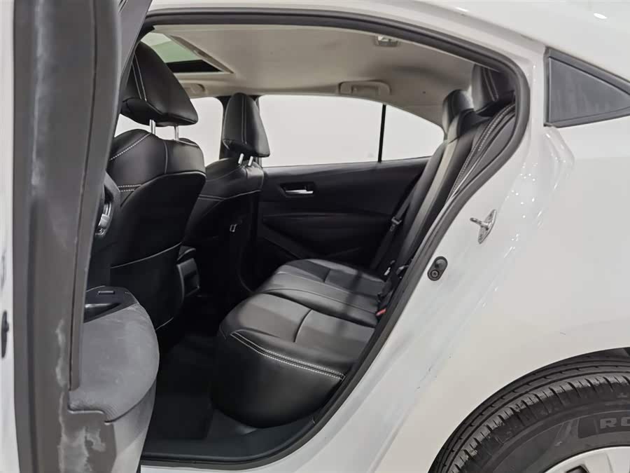 Toyota Corolla 2020 car image #16
