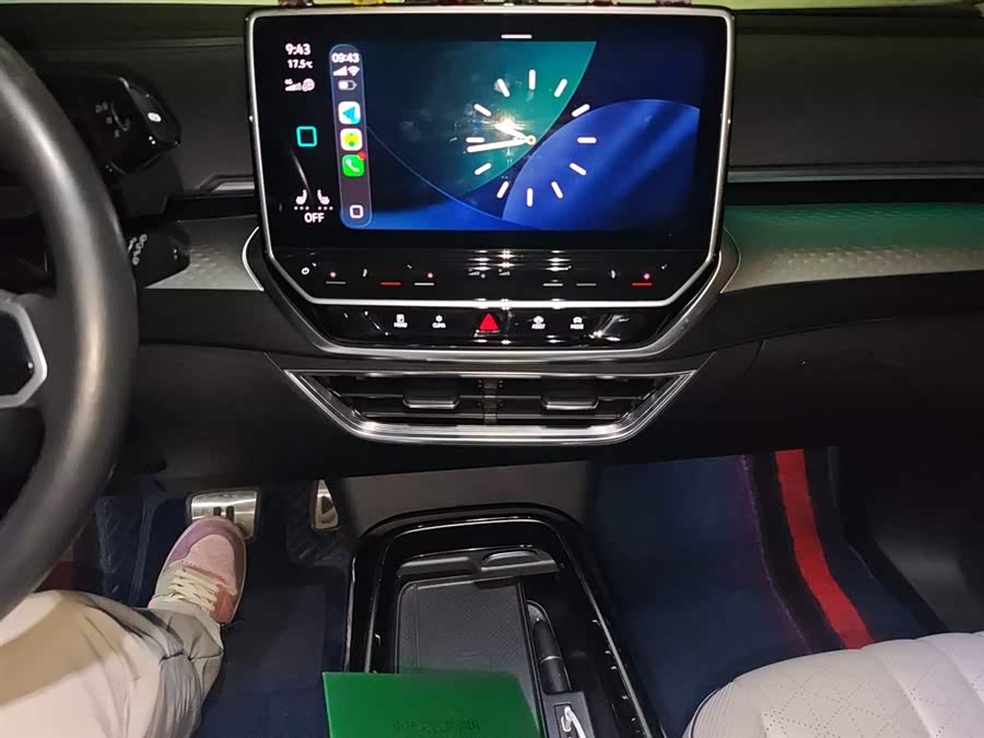 Volkswagen ID.6 X 2022 car image #16