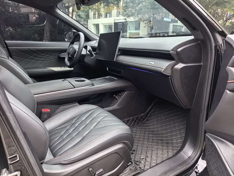 Deepal S07 2023 car image #16