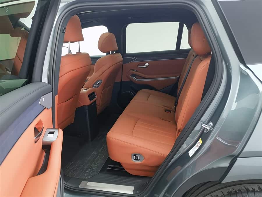 BYD Tang L 2025 image de voiture #16
