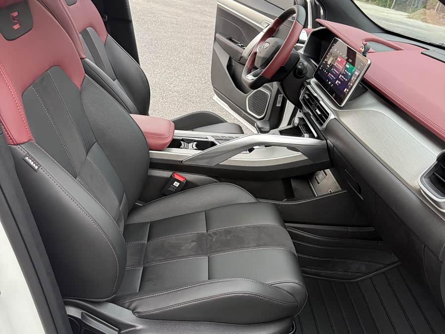 GEELY Coolray New Energy 2022 car image #16