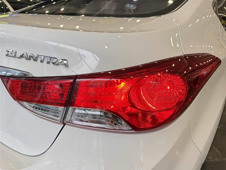 Hyundai Elantra MD 2013 car image #16