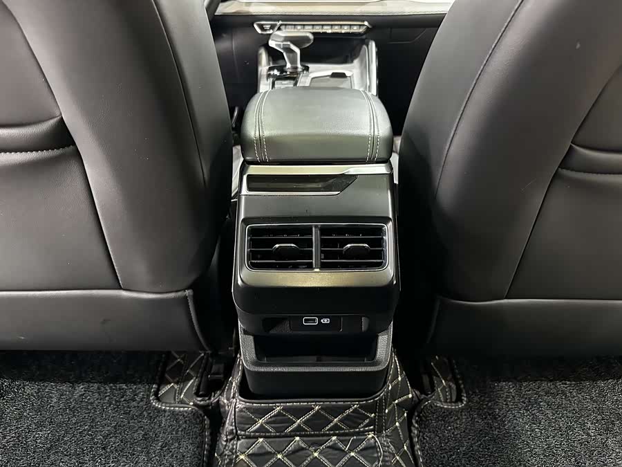 GEELY Preface 2021 #16 GEELY Preface 2021 car image #16
