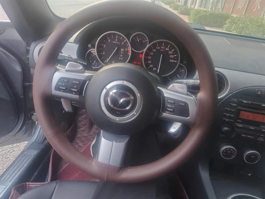 马自达 马自达MX-5 2011 汽车图片 #16