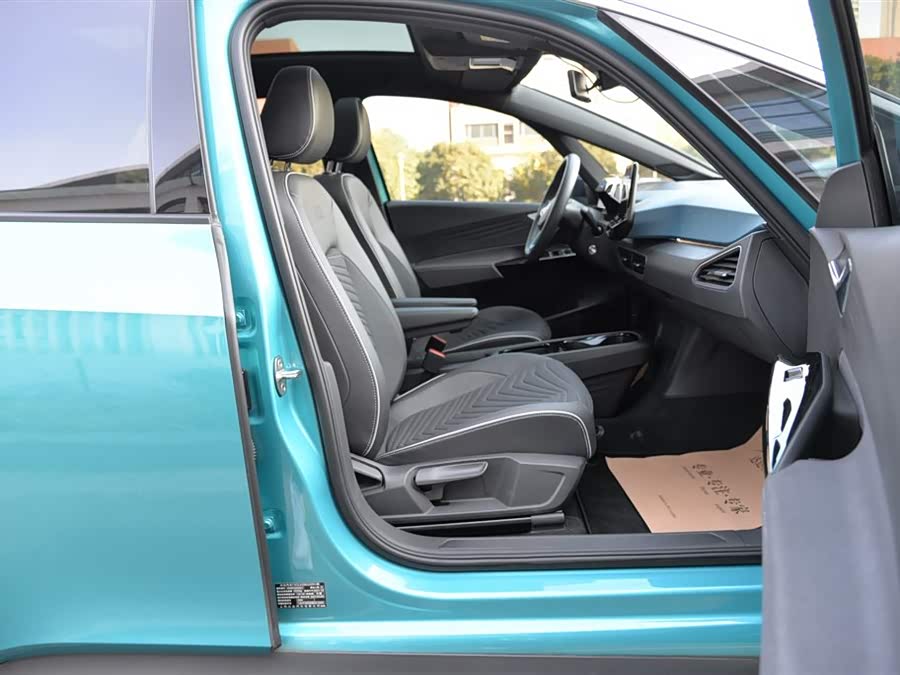 Volkswagen ID.3 2021 immagine di auto #16