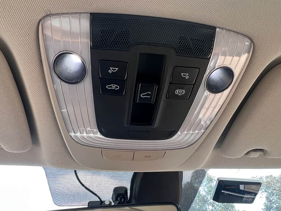 起亚 起亚K5 2022 汽车图片 #16