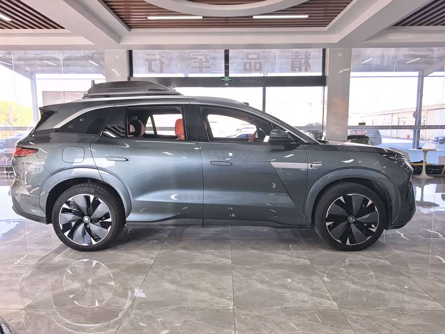 BYD Tang L 2025 image de voiture #16
