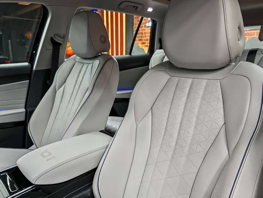 Volkswagen ID.6 X 2022 #16 Volkswagen ID.6 X 2022 car image #16