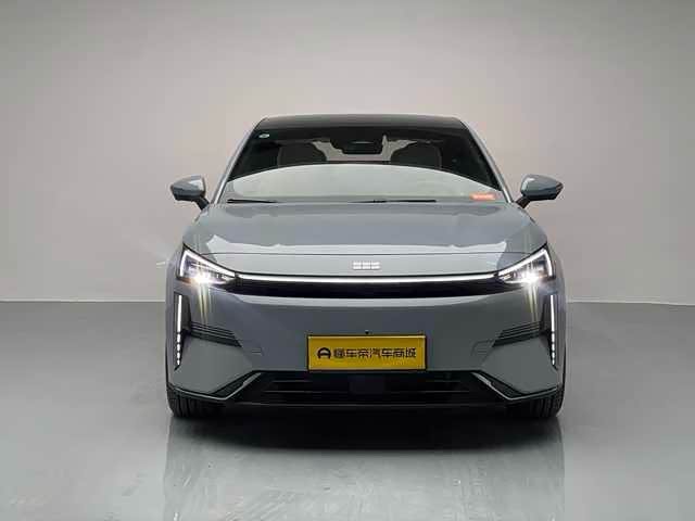 GEELY 2025 car image #16
