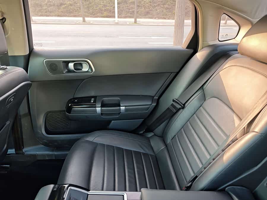 Citroen C6 2018 image de voiture #16