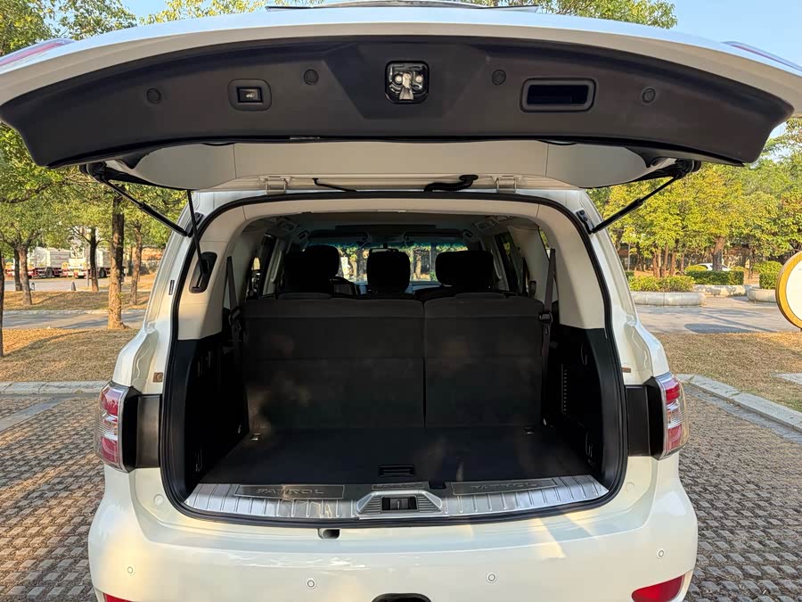 日产 途乐 2017 汽车图片 #16