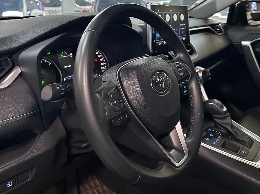 Kia Wildlander 2022 car image #16