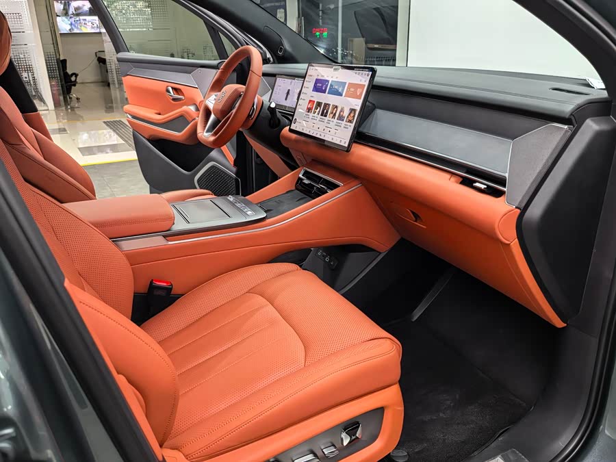 BYD Tang L 2025 #16 BYD Tang L 2025 immagine di auto #16