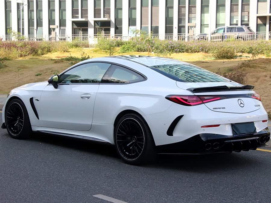 Mercedes-Benz CLE AMG 2025 immagine di auto #16