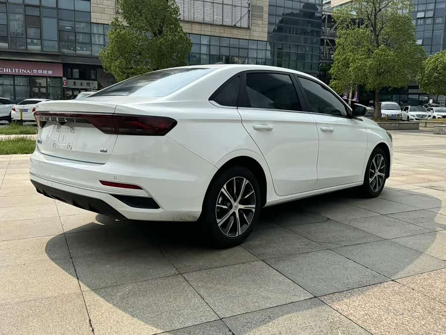 GEELY Emgrand 2023 car image #16
