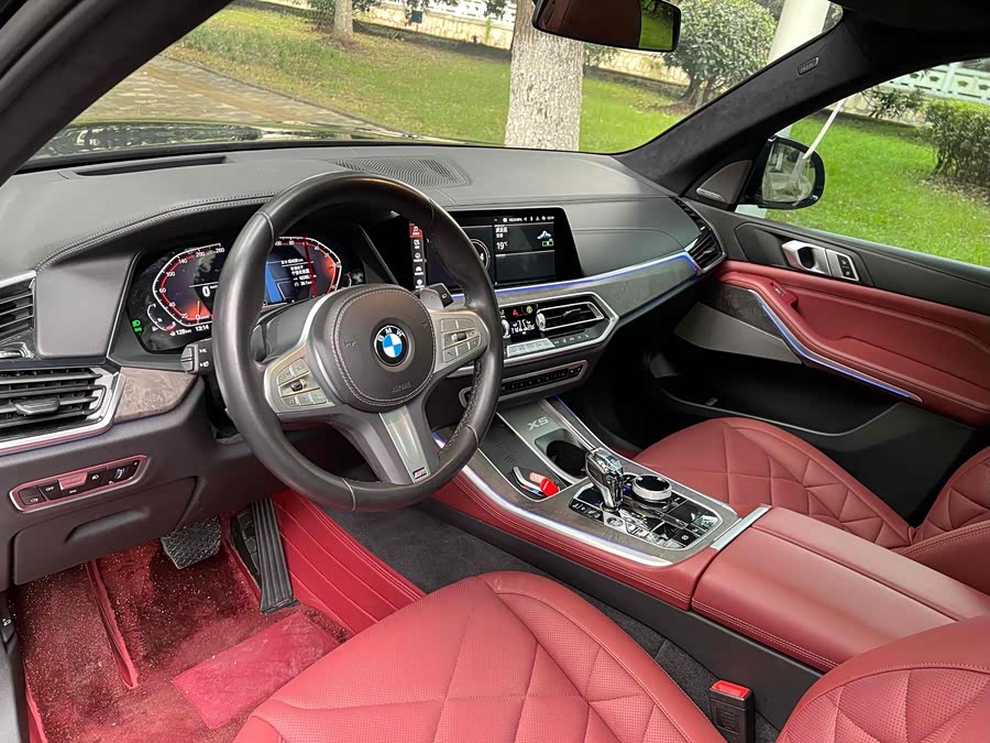 BMW X5 2022 صورة سيارة #16