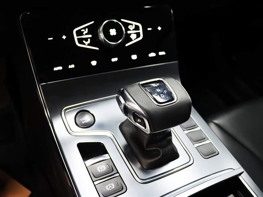 铃木 红旗H5 2021 汽车图片 #16