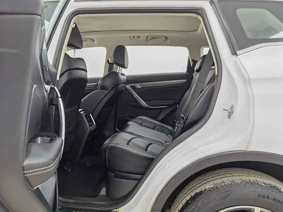GEELY Boyue 2020 car image #16