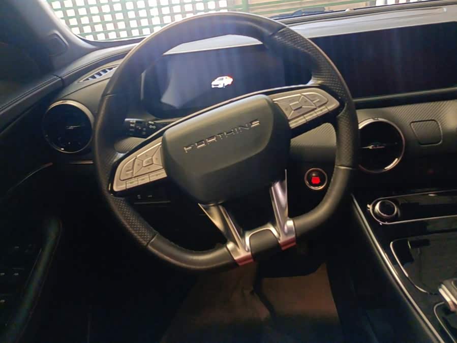Forthing T5 EVO 2021 car image #16
