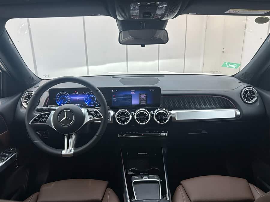 Mercedes-Benz EQB Class 2025 car image #16