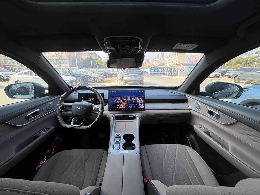 Chery Tiggo 8 Plus 2024 car image #16