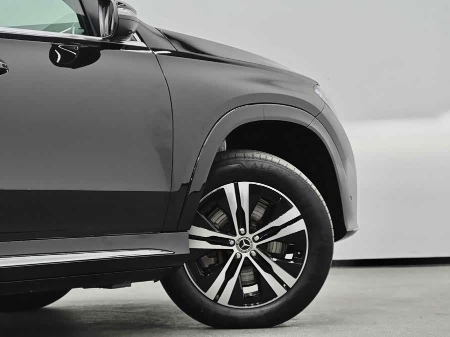 Mercedes-Benz GLE Class New Energy 2023 car image #16