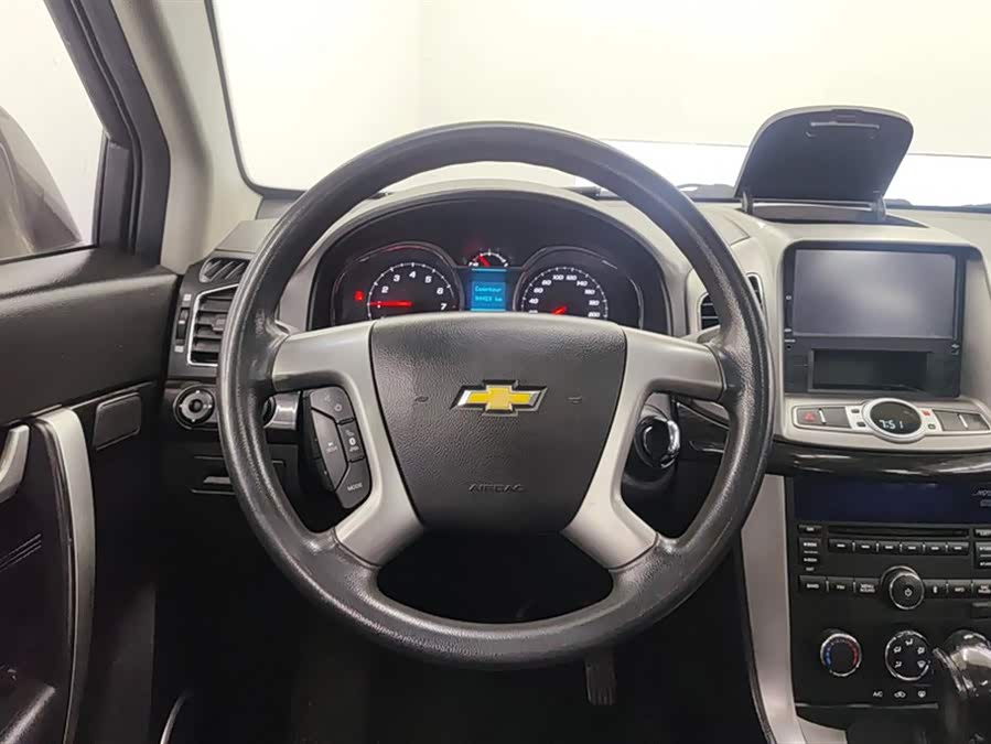 Chevrolet Captiva 2015 #16 Chevrolet Captiva 2015 car image #16