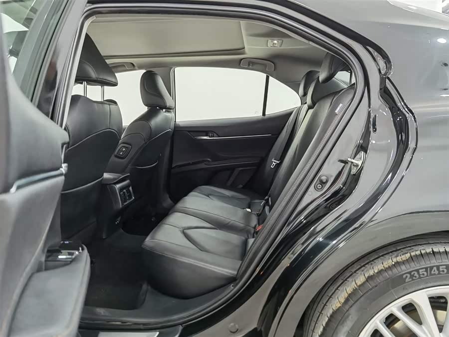 Toyota 2020 immagine di auto #16