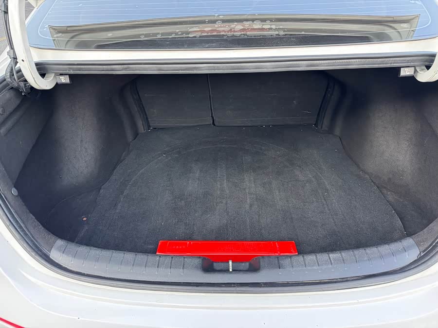 Kia K3 2019 car image #16