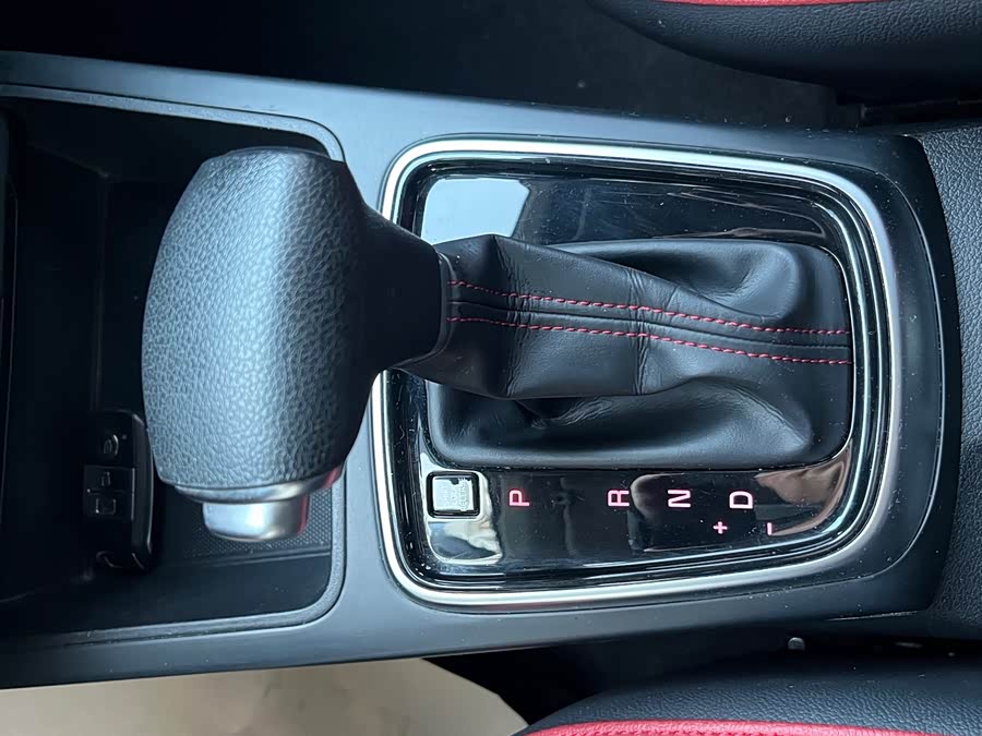 Kia Rio Cross 2017 car image #16