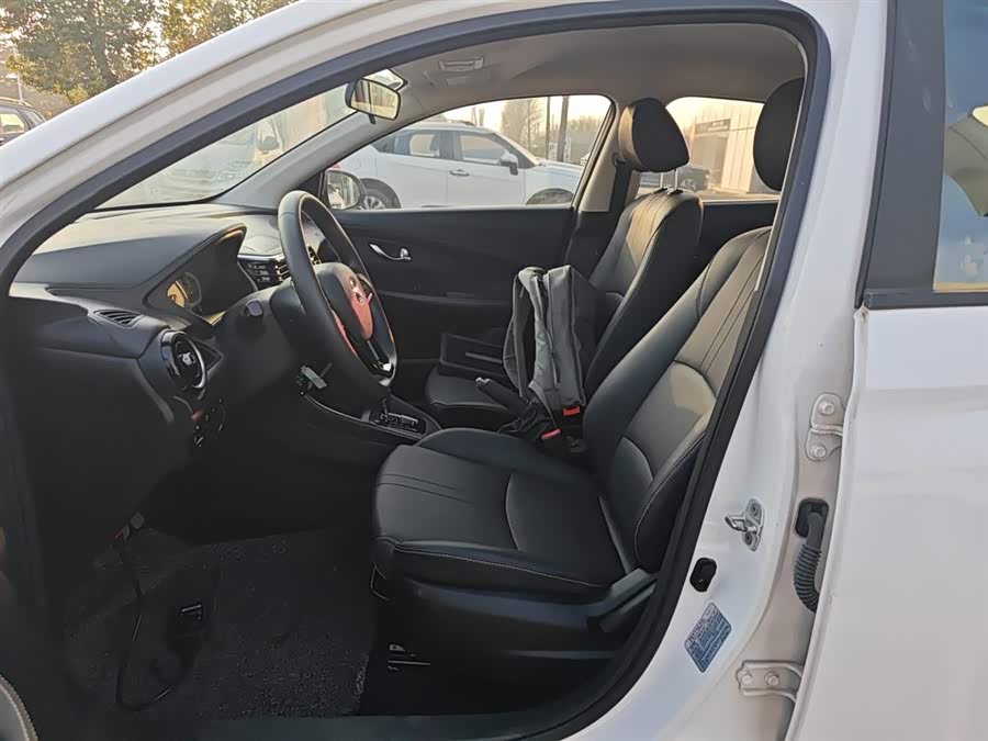 Changan Alsvin 2021 #16 Changan Alsvin 2021 car image #16