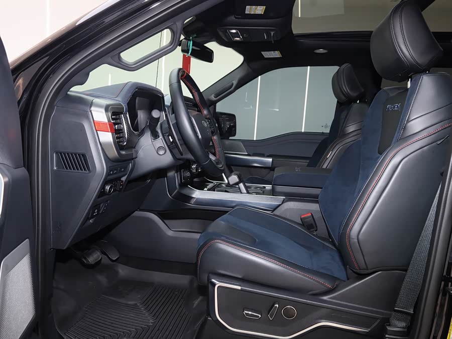 Ford 2024 car image #16