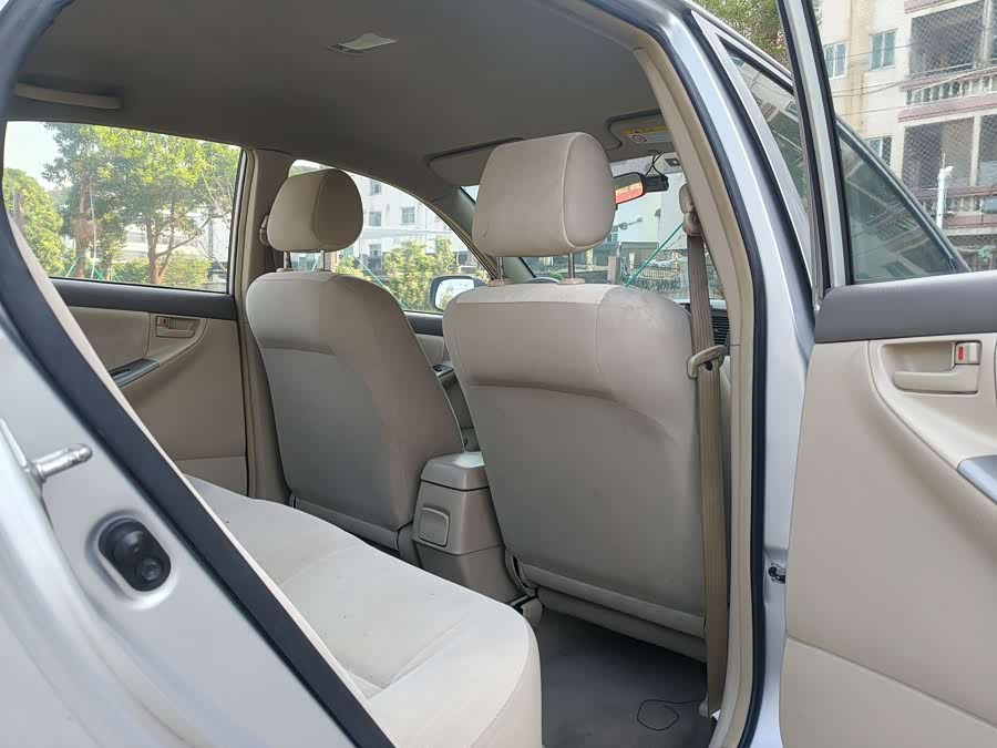 Toyota Corolla (Classic) 2012 image de voiture #16