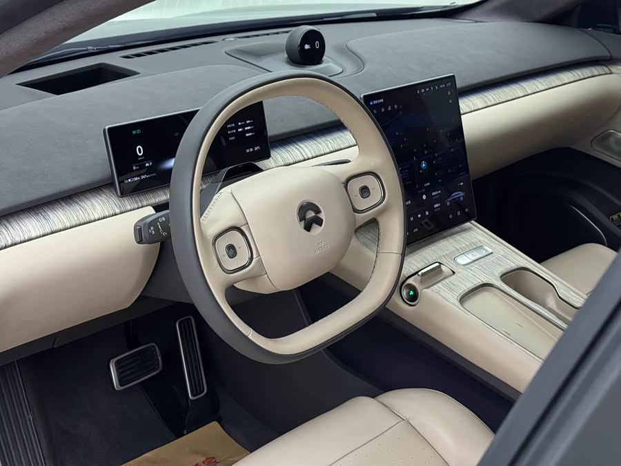 蔚来 蔚来ET7 2022 汽车图片 #16