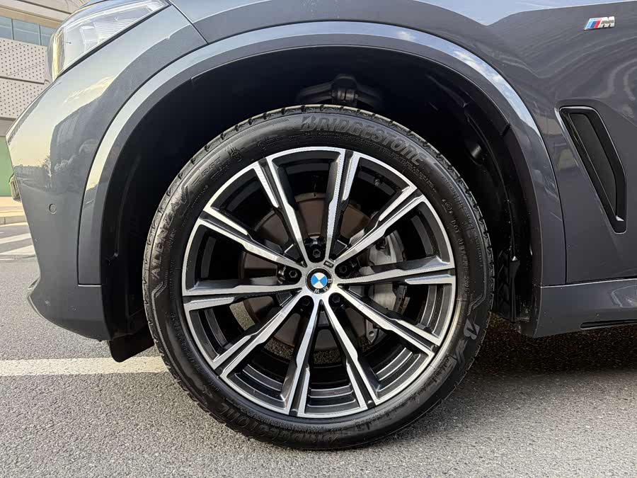 BMW X5 (Imported) 2020 #16 BMW X5 (Imported) 2020 car image #16