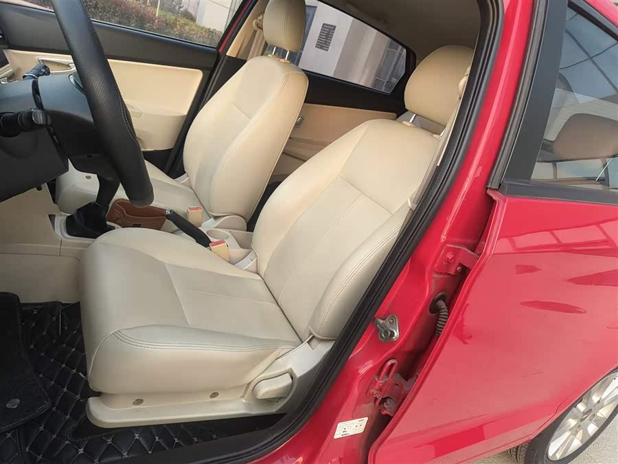 Chery Fulwin 2 2015 car image #16