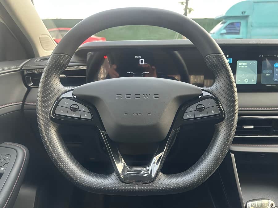 Roewe i5 2024 #16 Roewe i5 2024 car image #16