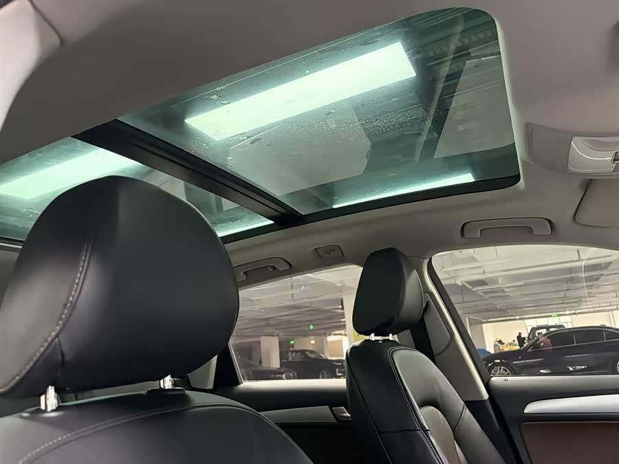 Audi Q5 2016 car image #16