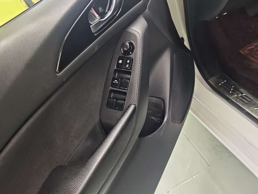 马自达 马自达3 昂克赛拉 2015 汽车图片 #16