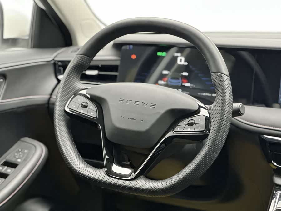 Roewe i5 2023 car image #16