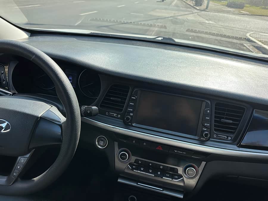 Hyundai Mistra 2018 #16 Hyundai Mistra 2018 car image #16