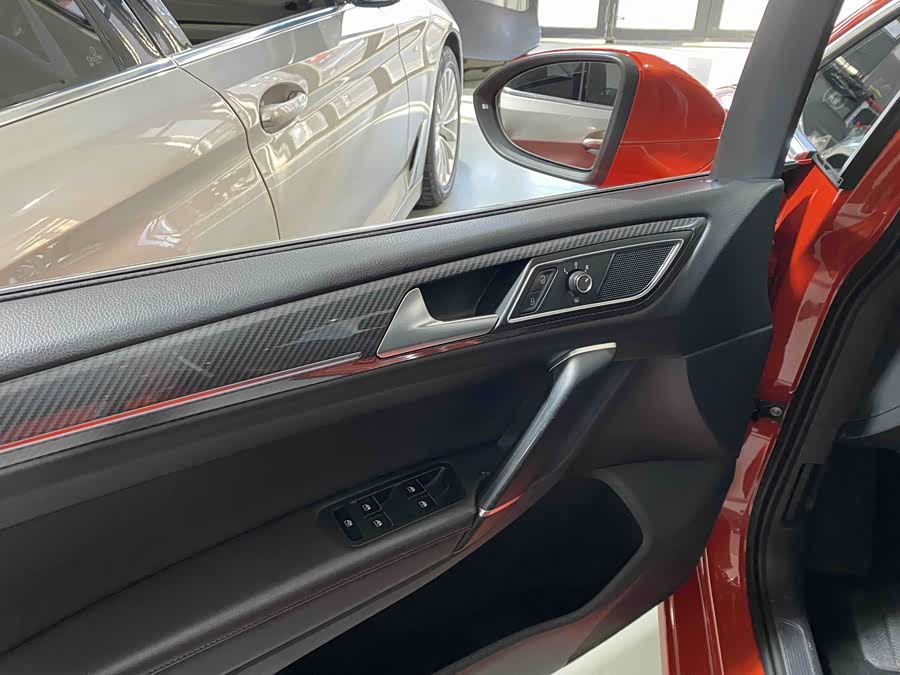 大众 高尔夫·嘉旅 2017 汽车图片 #16