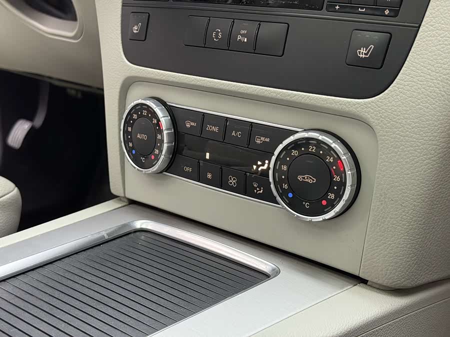 Mercedes-Benz GLK Class 2014 imagem de carro #16