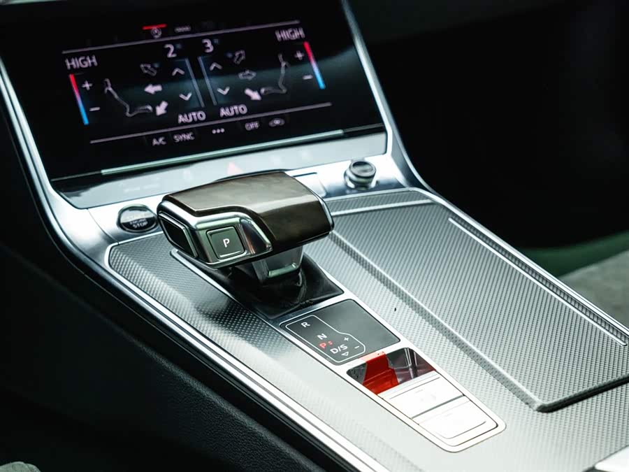 Audi A6L 2023 car image #16