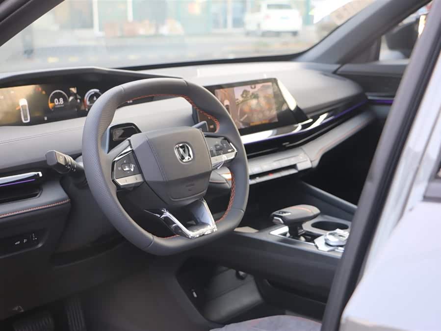 Changan UNI-V 2025 #16 Changan UNI-V 2025 immagine di auto #16