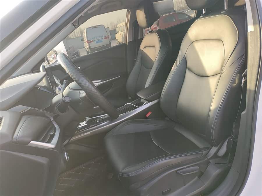 Chevrolet Charm 2022 #16 Chevrolet Charm 2022 car image #16