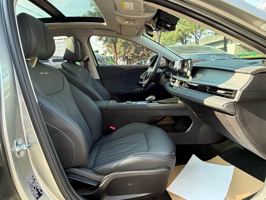 Chery Arrizo 8 2023 car image #16