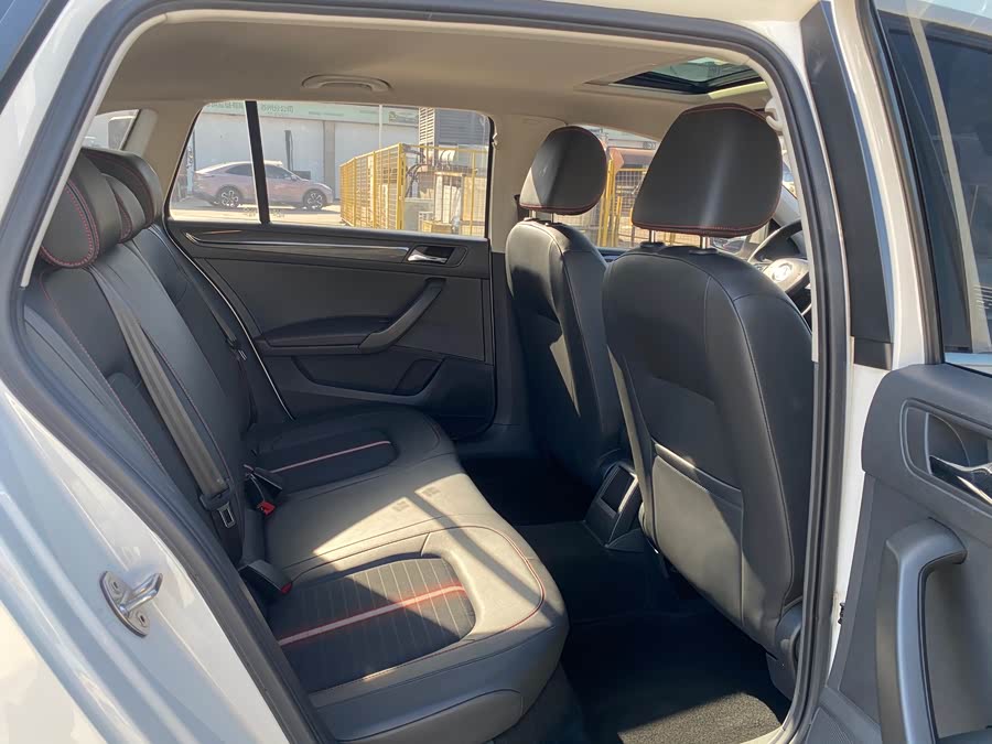 Skoda Rapid Spaceback 2020 immagine di auto #16