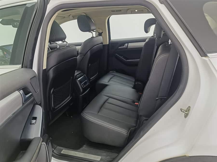 BYD Tang 2018 car image #16