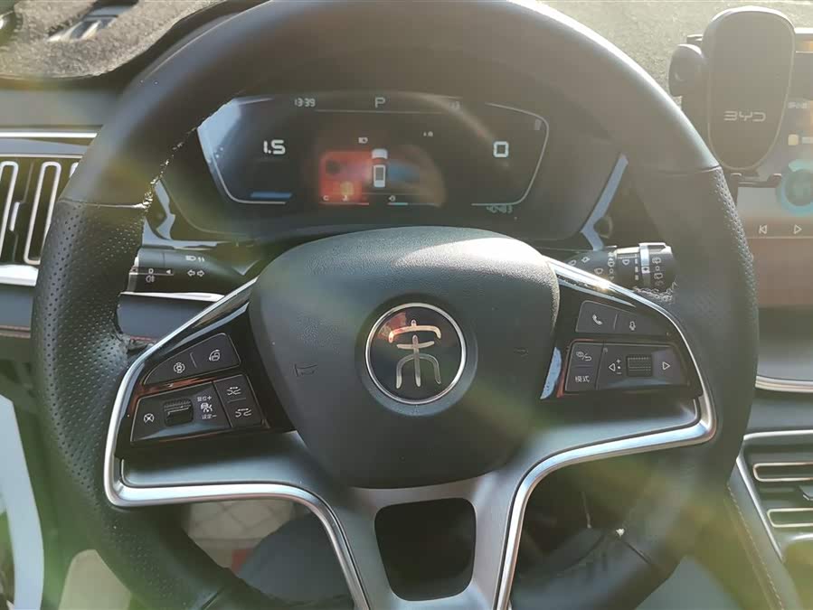 BYD Song Plus 2021 #16 BYD Song Plus 2021 car image #16